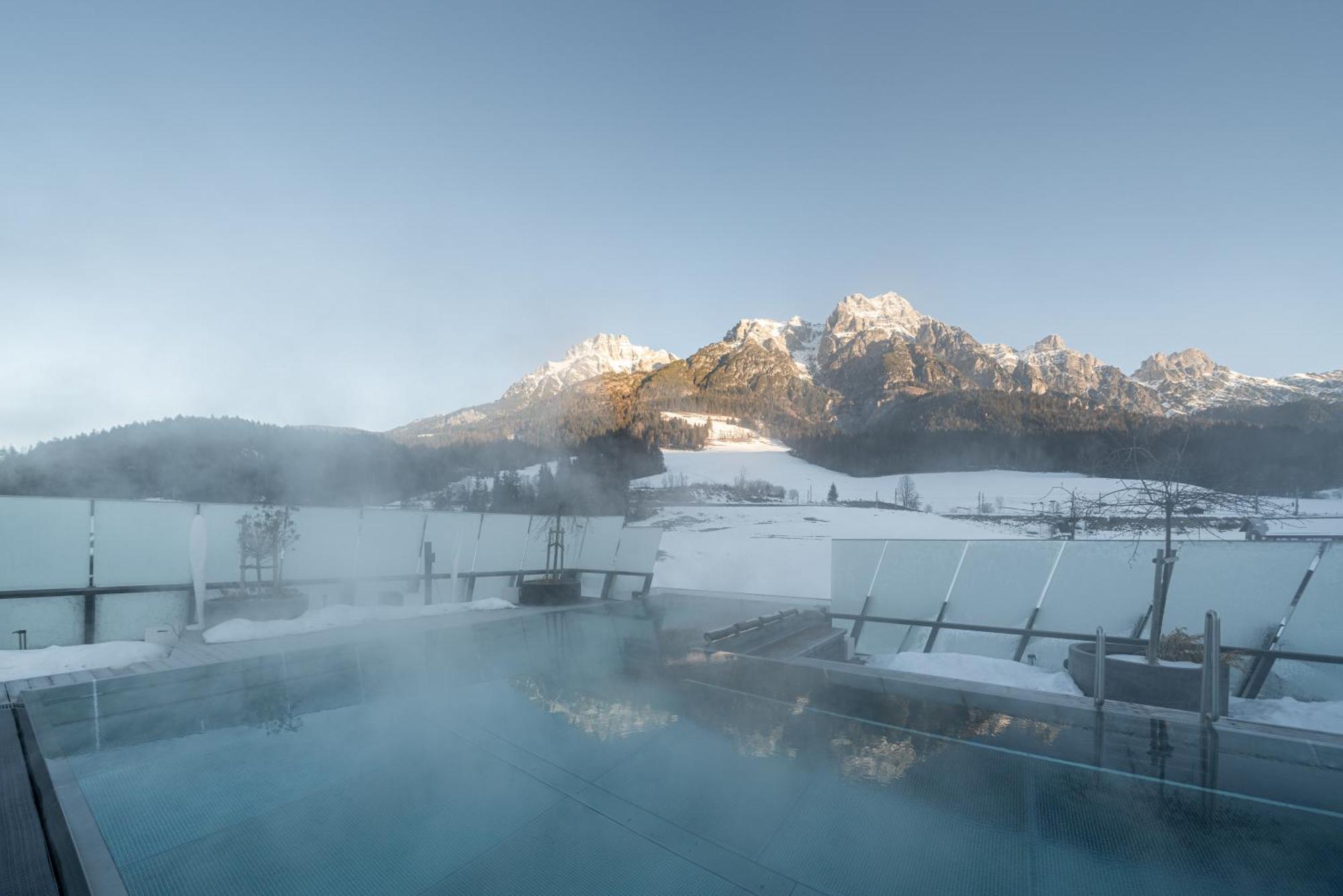 Hotel Salzburger Hof Леоганг Екстер'єр фото