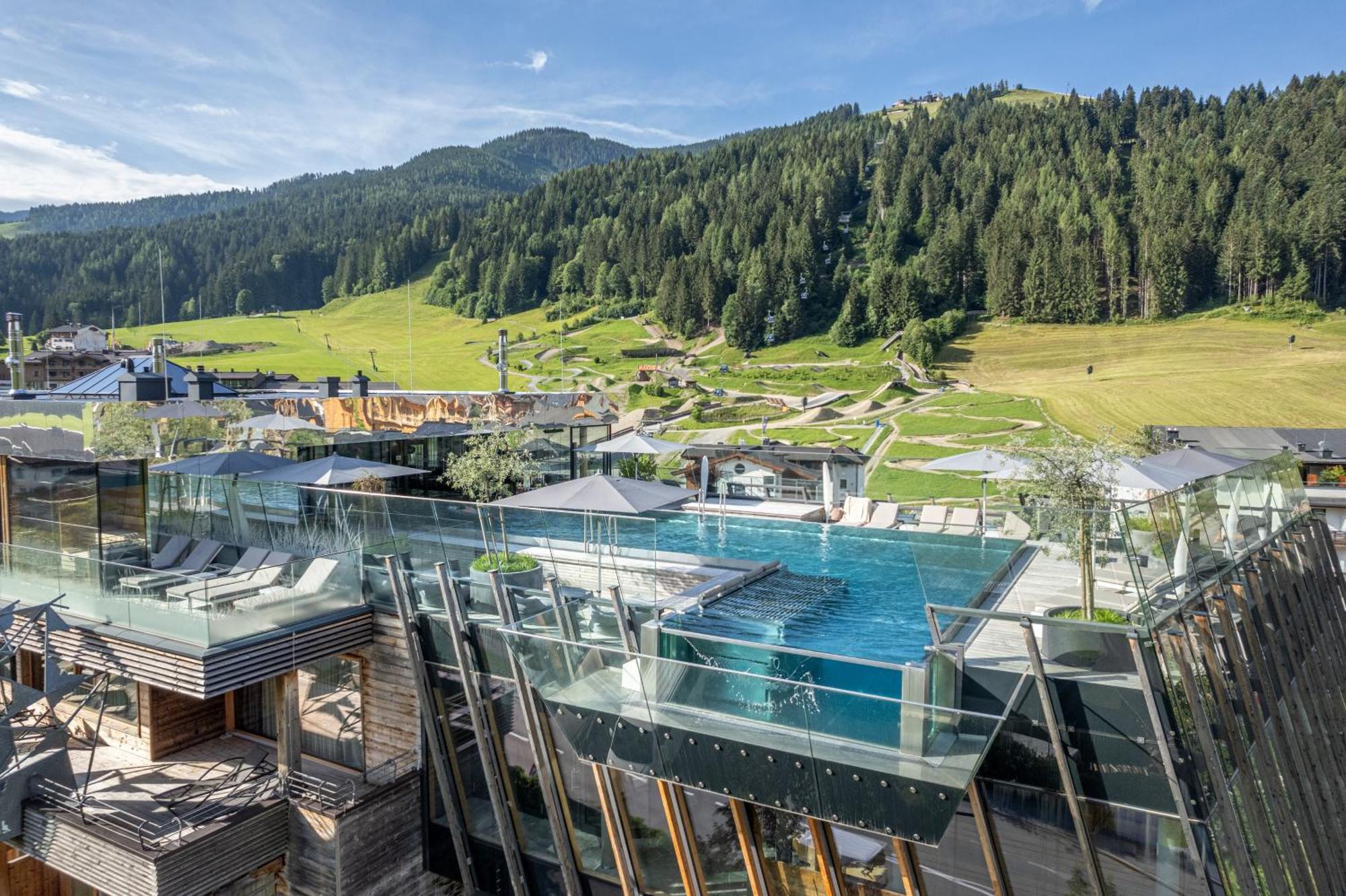 Hotel Salzburger Hof Леоганг Екстер'єр фото